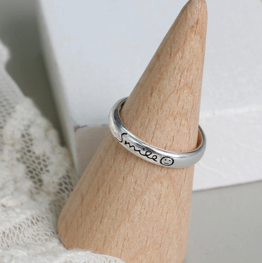 Adjustable Smile Ring